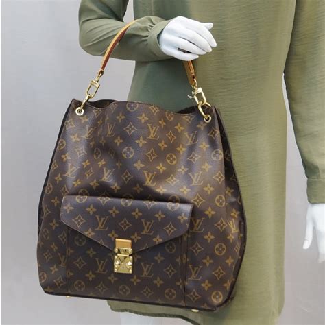 lv metis hobo bag|louis vuitton petite metis.